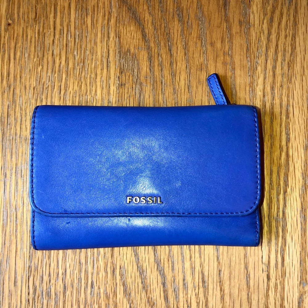Fossil wallet